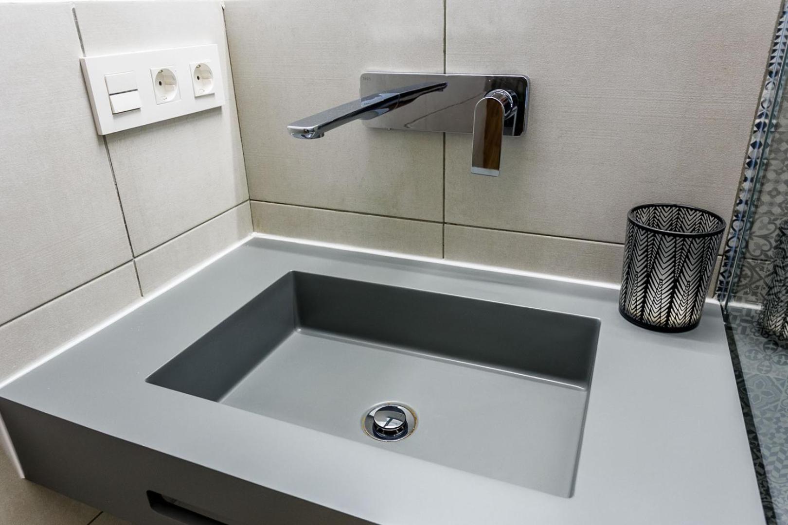 Amplisimo Y Coqueto Apartamento De Lujo Y Diseno En Pleno Centro Севілья Екстер'єр фото