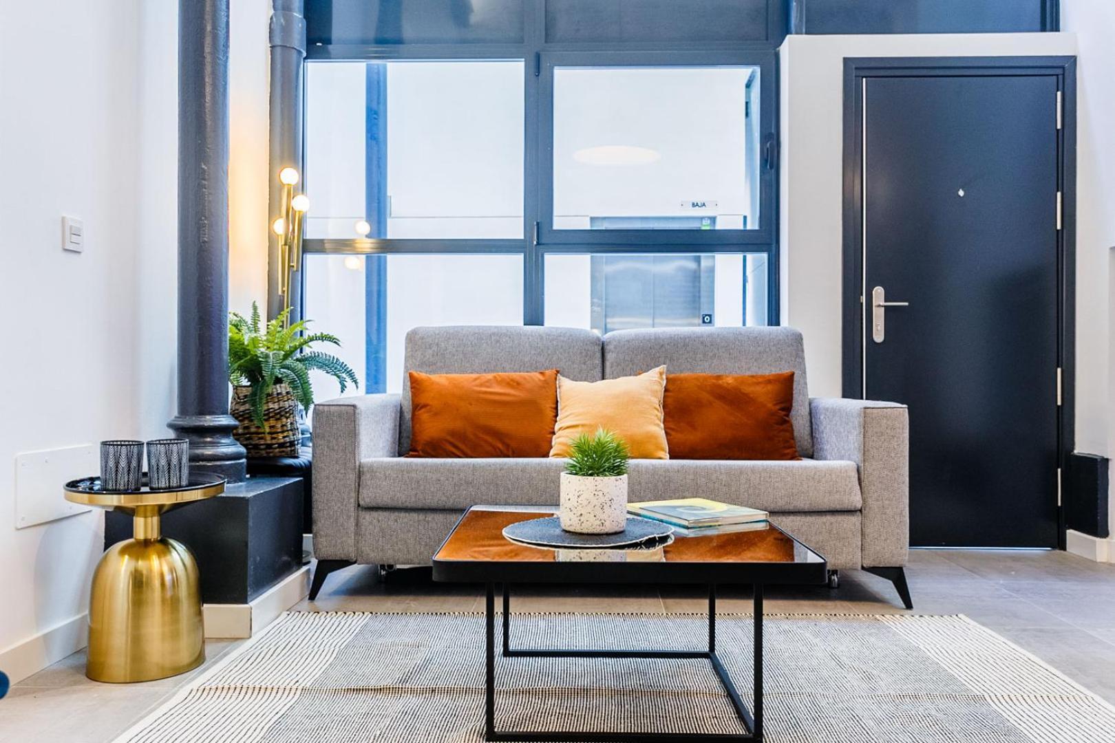 Amplisimo Y Coqueto Apartamento De Lujo Y Diseno En Pleno Centro Севілья Екстер'єр фото